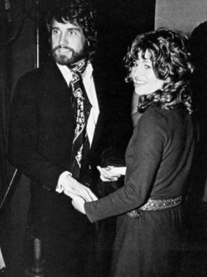 Julie Christie had on-and-off relationship with 15 times Academy Award-nominated actor, Warren Beatty. Know Christie's dating history!